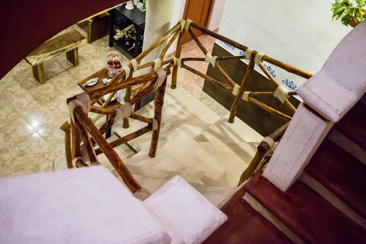 Real Colonial Hotel